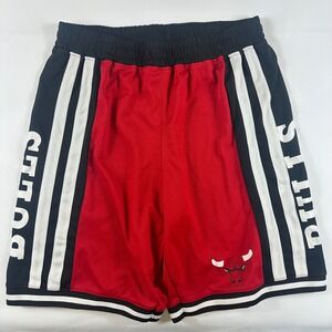 Chicago Bulls NBA Basketball Shorts Red Black White Men's‎ Large